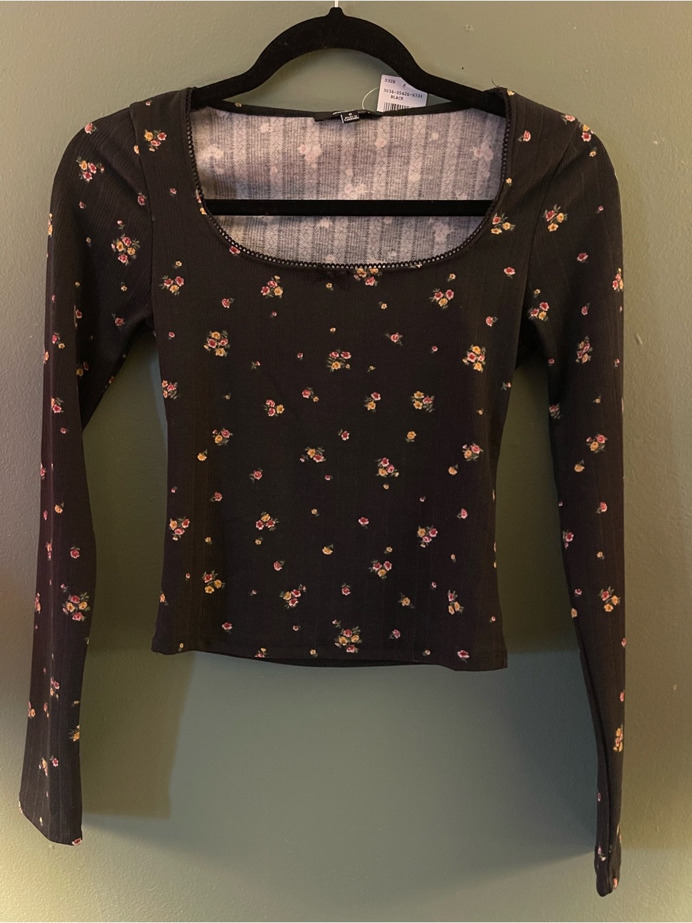 Ambiance Black Long-Sleeve Scoop Neck Floral Top